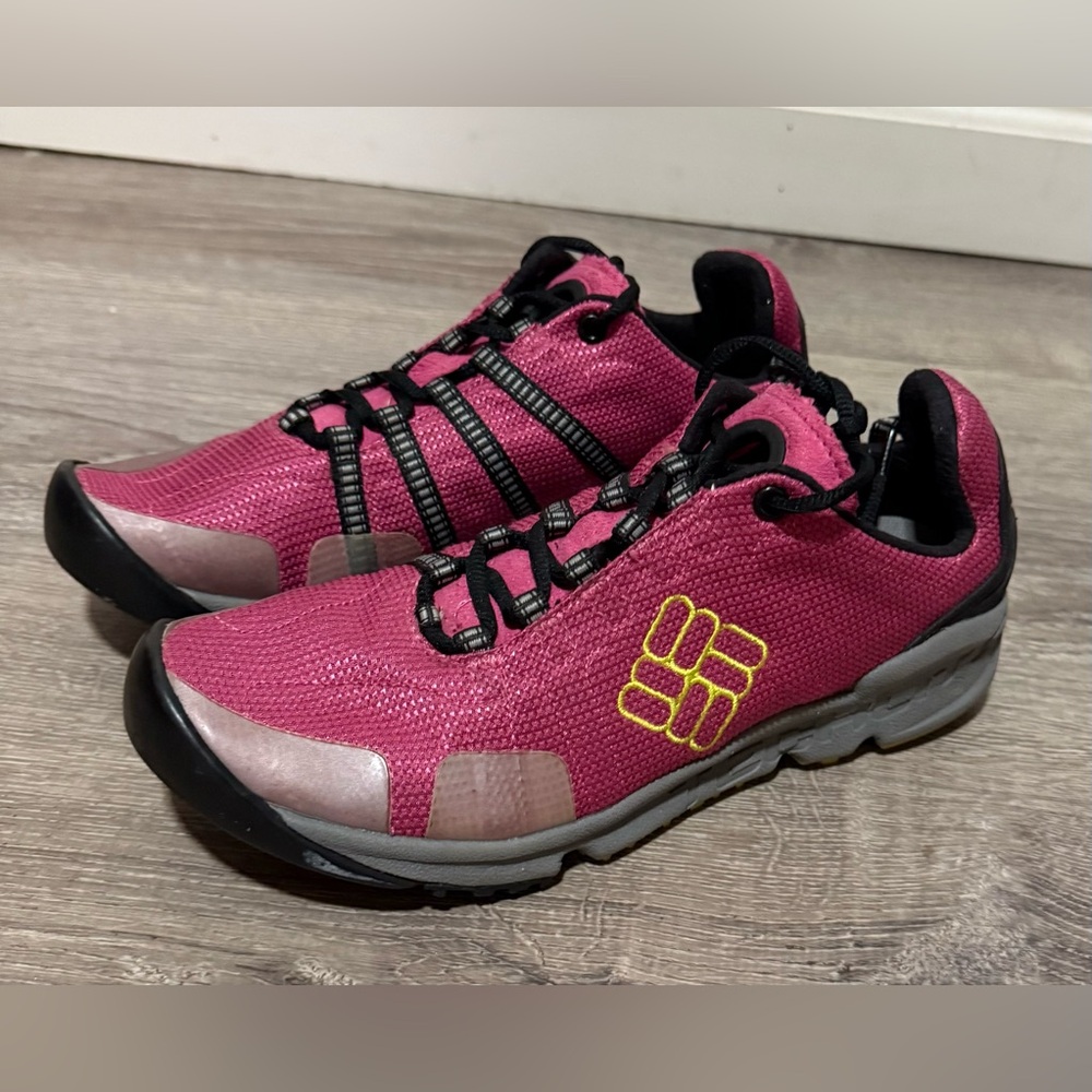 Columbia TechLite Omni-Grip Pink Trail Running Shoes | Women’s Athletic Sneakers - Picture 4 of 8